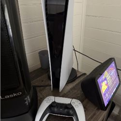 PS5 DIGITAL Edition (Great Condition) 