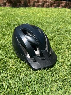 Troy Lee designs flow line SE helmet
