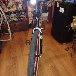 BICICLETAS.  CON. MOTOR