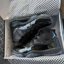 Jordan 11s