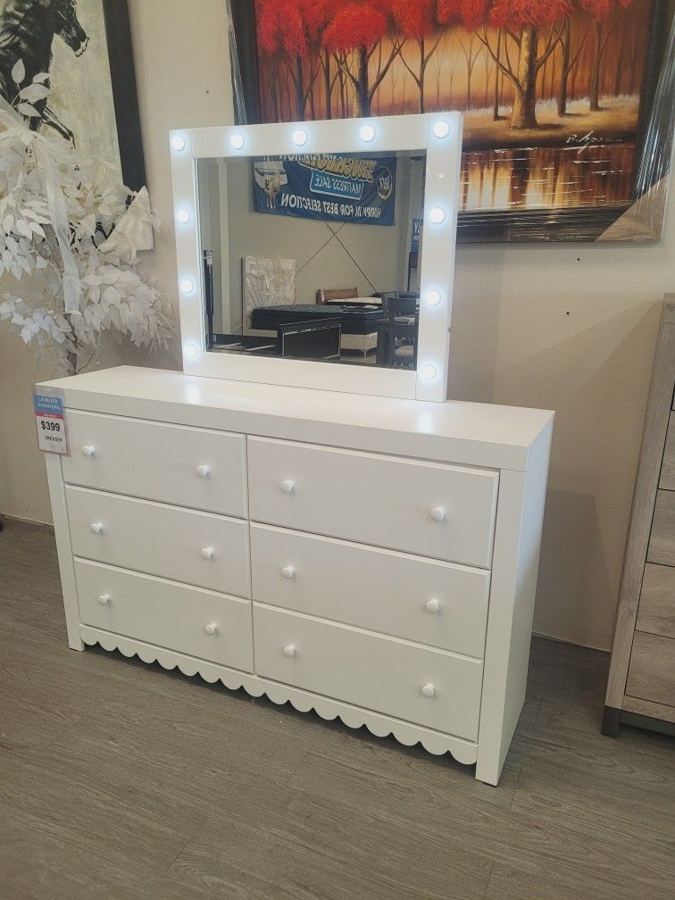 Dresser with Lights