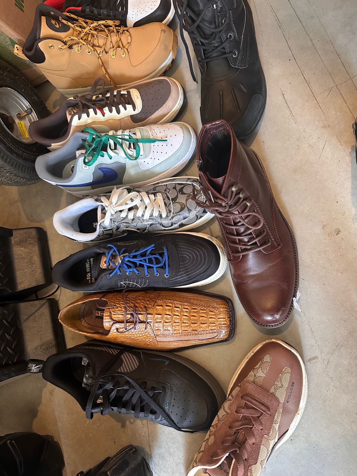 Shoes, men 10 1/2