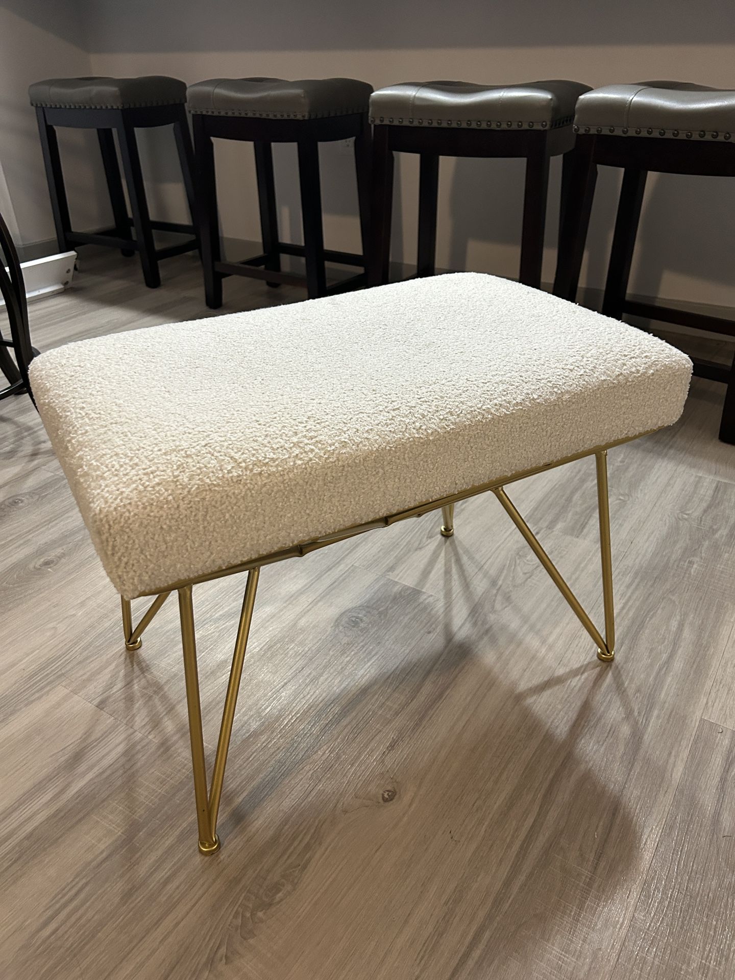 vanity stool