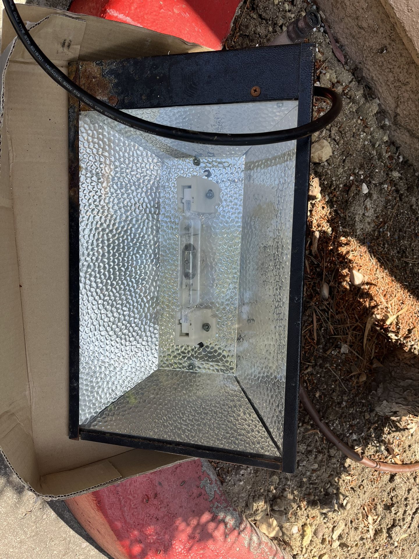 Hamilton Tech 250w Metal Halide Fixture With Ballast
