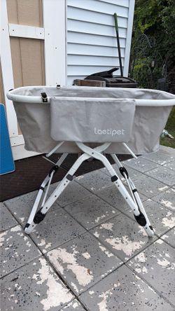 Dog bath tub