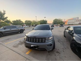 2020 Jeep Grand Cherokee