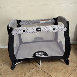 Graco Pack 'n Play  Playard