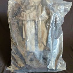 Amazon Basics Internal Frame Hiking Backpack with Rainfly