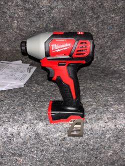 Milwaukee M18 18V Lithium-Ion Cordless 1/4 in. Hex Impact Driver (Tool-Only)