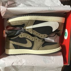 Jordan 1 Low Travis Scott