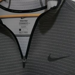 Nike Pro Short Sleeve 1/4 Zip Pullover Hoodie Men's Size LARGE-TALL  Authentic 