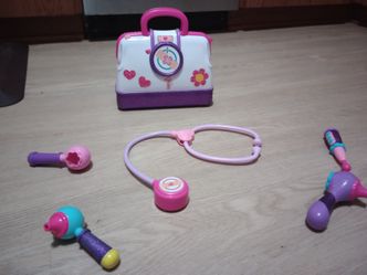Doc McStuffins doctor