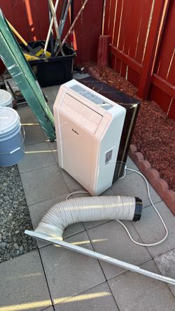 FREE FREE AC unit.