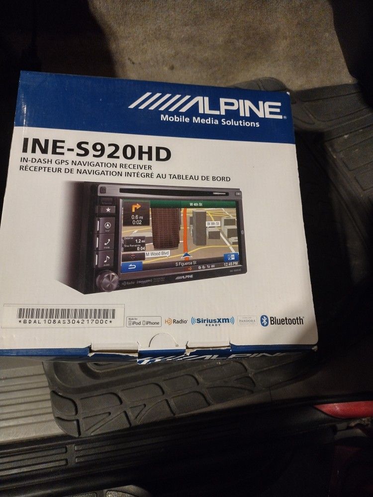 Alpine Double Din