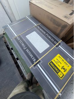 🔥🔥 HUGE TILE PALLET SALE 🔥🔥 Hi everyone! We have this beautiful pallet of premium porcelain tile for sale! Perfect color and modern style for you