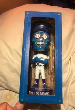 NIB Dia De Los Dodgers Bobblehead
