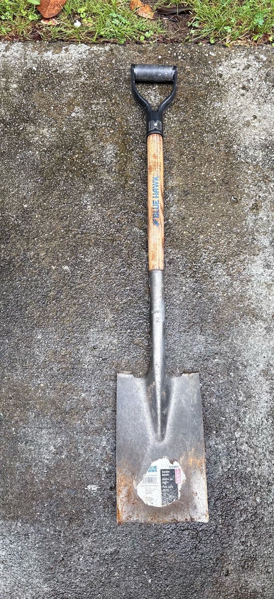 Blue Hawk Garden Spade - Good condition
