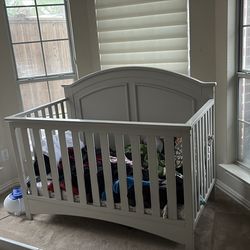 Crib with mattress