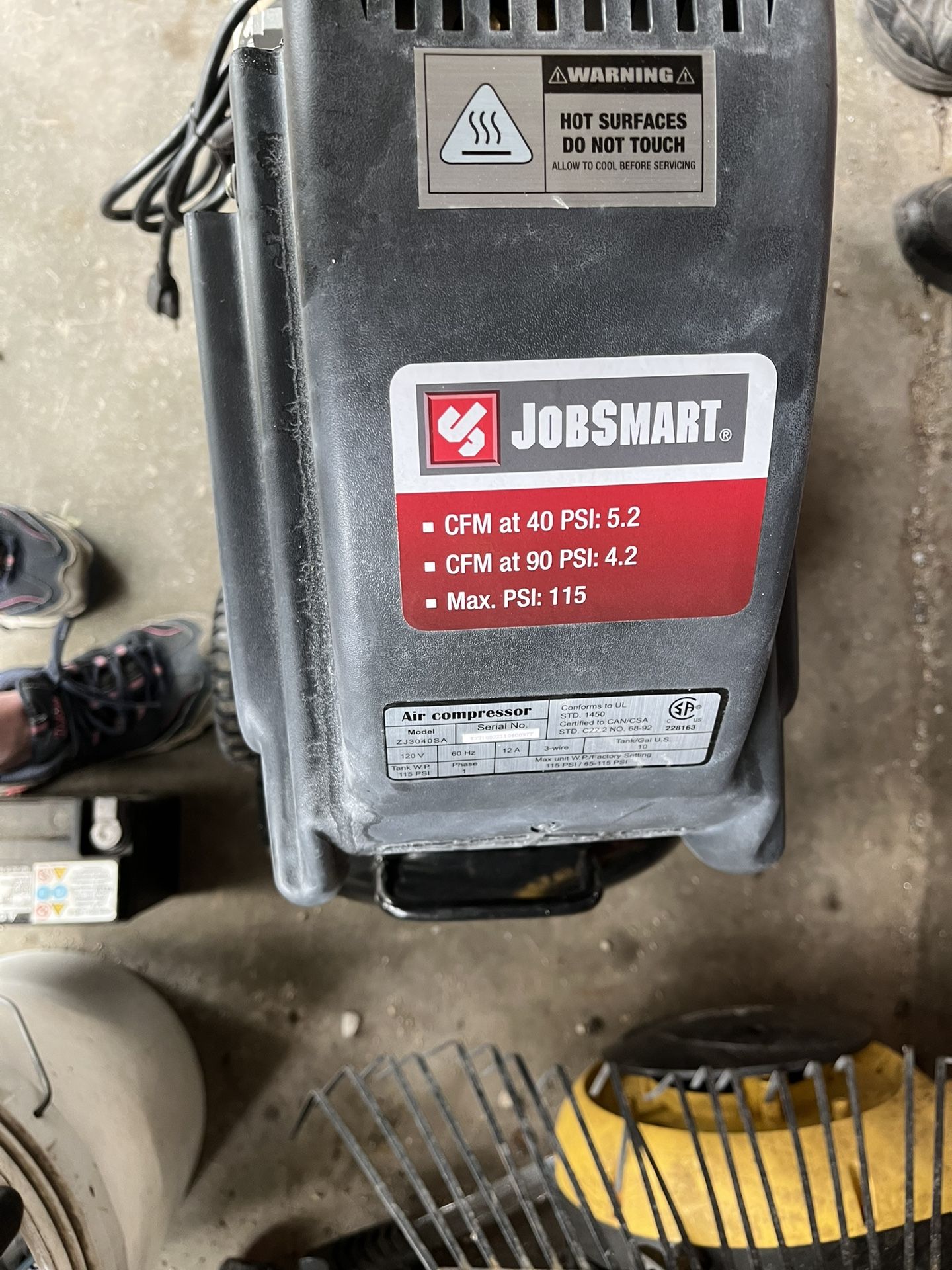Jobsmart 10 Gal Air Compressor