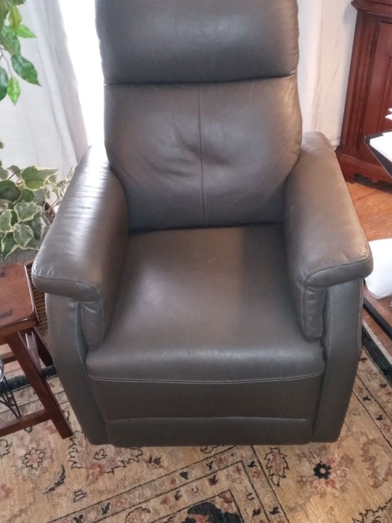 Recliner Leather