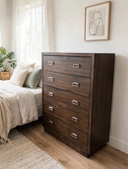 Ashley Hyndell 5-Drawer Chest-Dark Espresso Brown