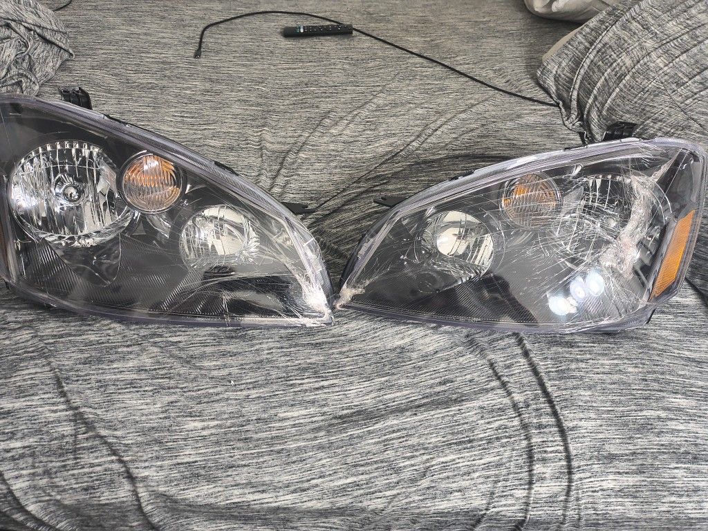 2006 Nissan Altima Hid / LED Headlight Assembly