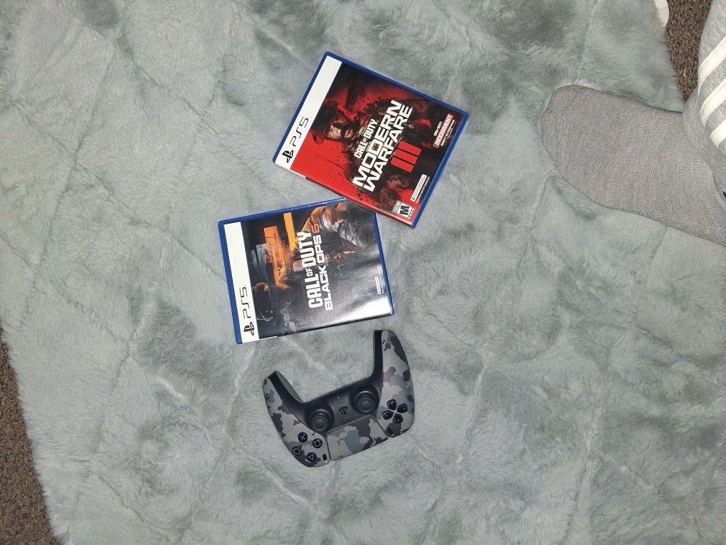 Ps5 Controller And Cod Mw3 And Bo6 For Sale For $100 I