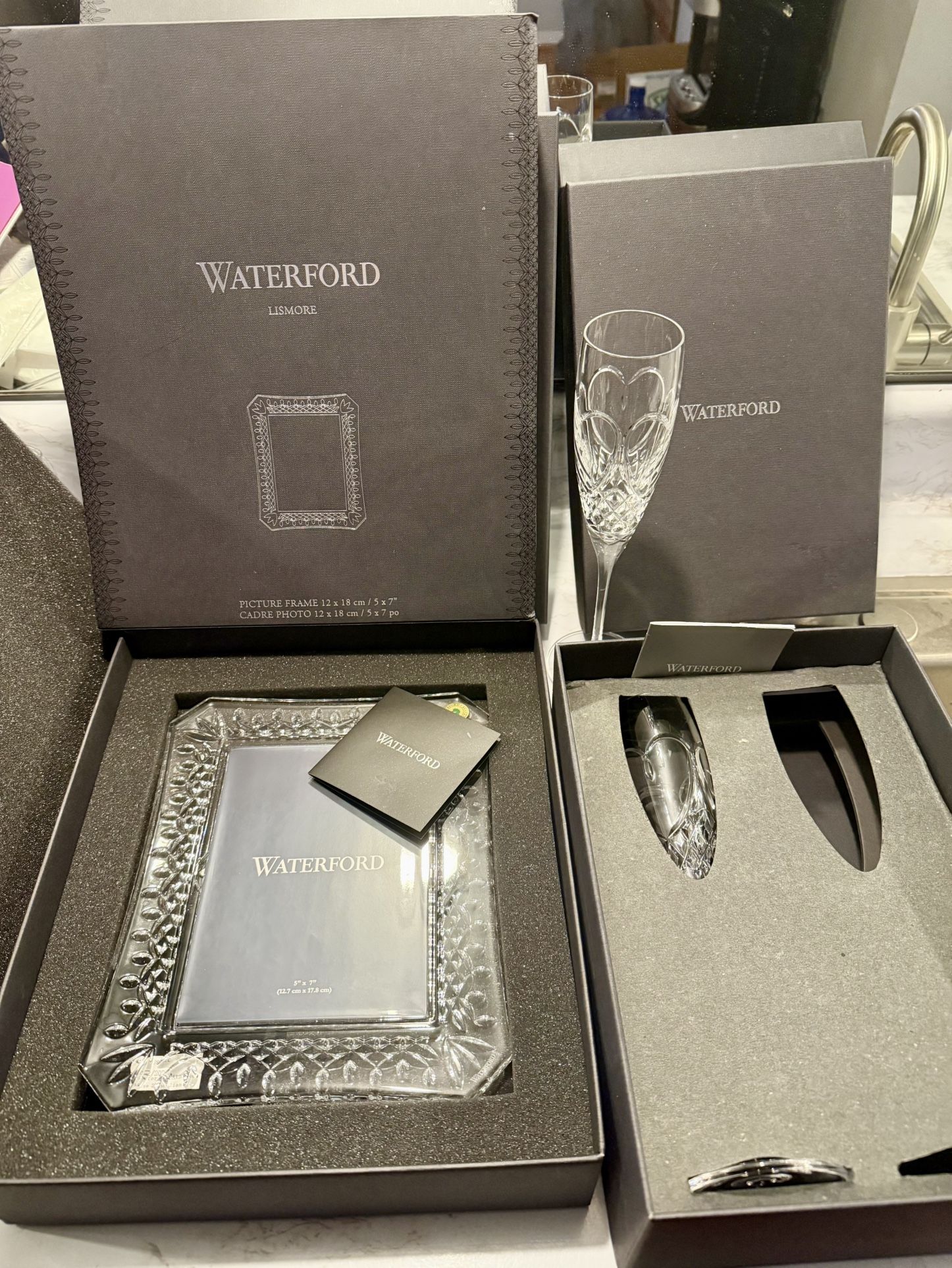 NWT Waterford Lismore Crystal Frame and True Love 7oz Champagne Flute Wedding Set