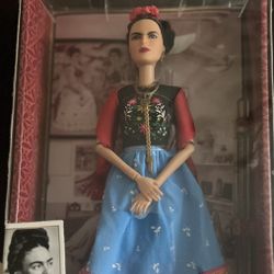 Frida Khalo Barbie Collection 