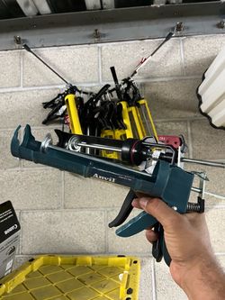 Caulking Gun(s)