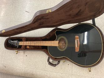 Fender acoustic electric guitar MONTARA
