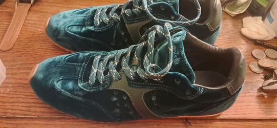 Saucony Teal Velvet Low-Top Sneakers