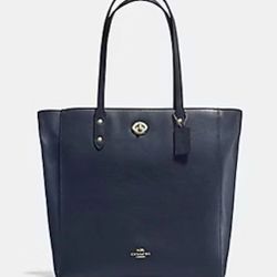 Coach NWT Pebbled Leather Town Tote in Midnight F12184