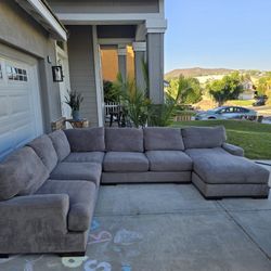 Light Gray Sectional From Ashelys Furniture 