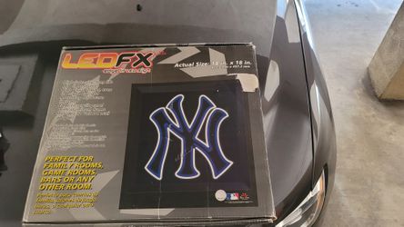 New York Yankees LED FX Framed Wall Light