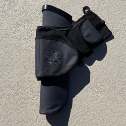 Left Handed Tarantula Archery Hip Quiver
