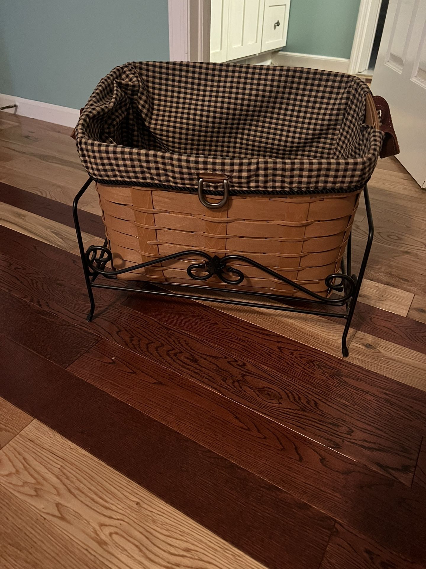 Longaberger Basket With Wrought Iron Stand