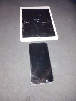 iPad and iPhone 12 pro max