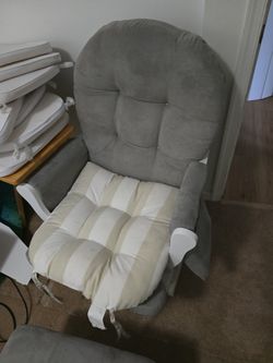 Comfortable WINDSOR GLIDER SER