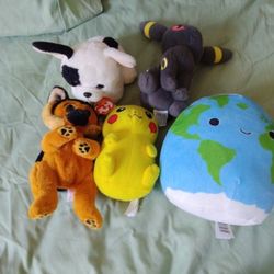 5 Plushies!