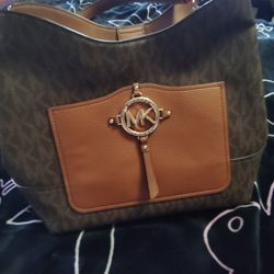 Micheal Kors Bag 