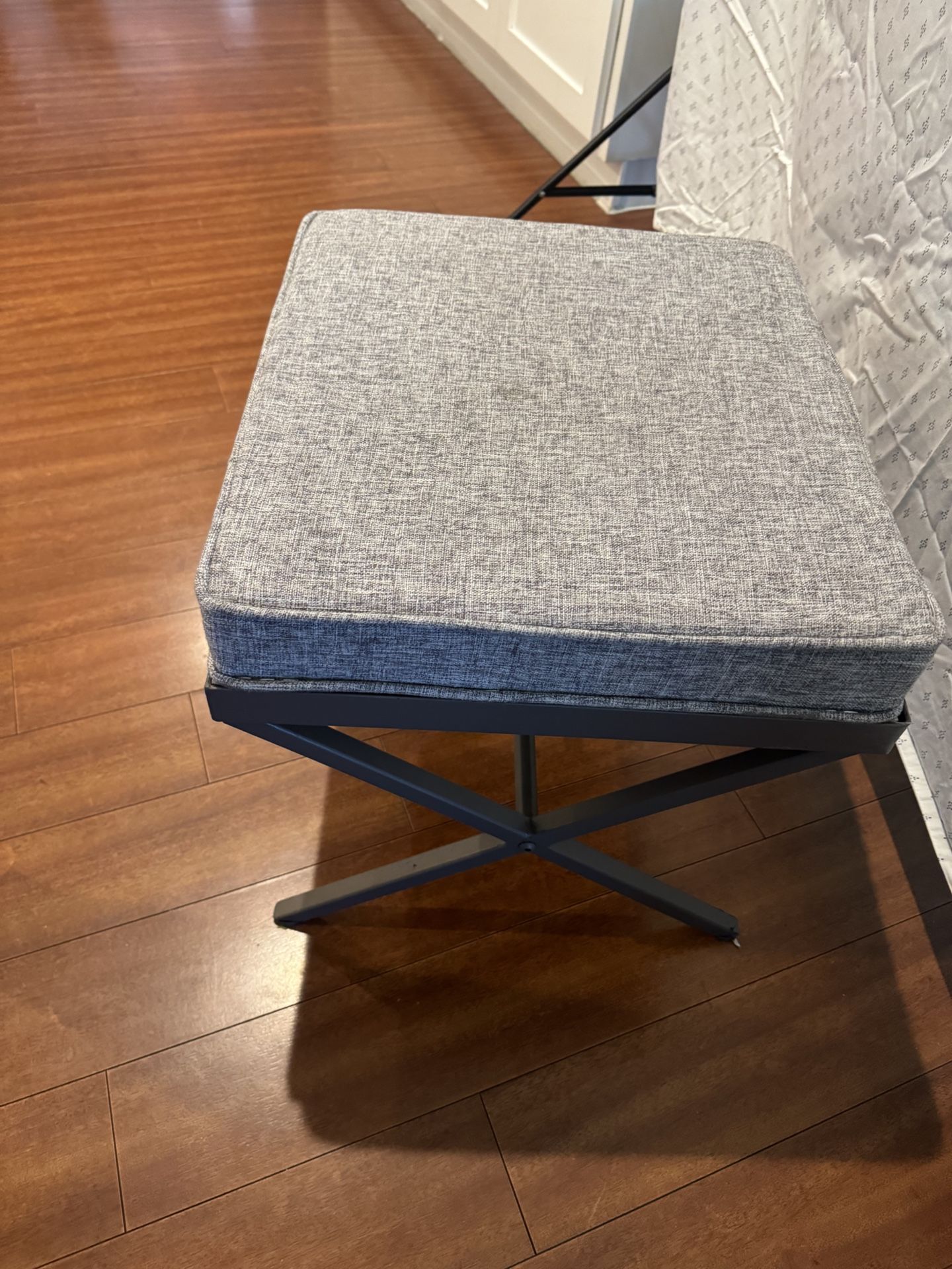 Metal Table/stool