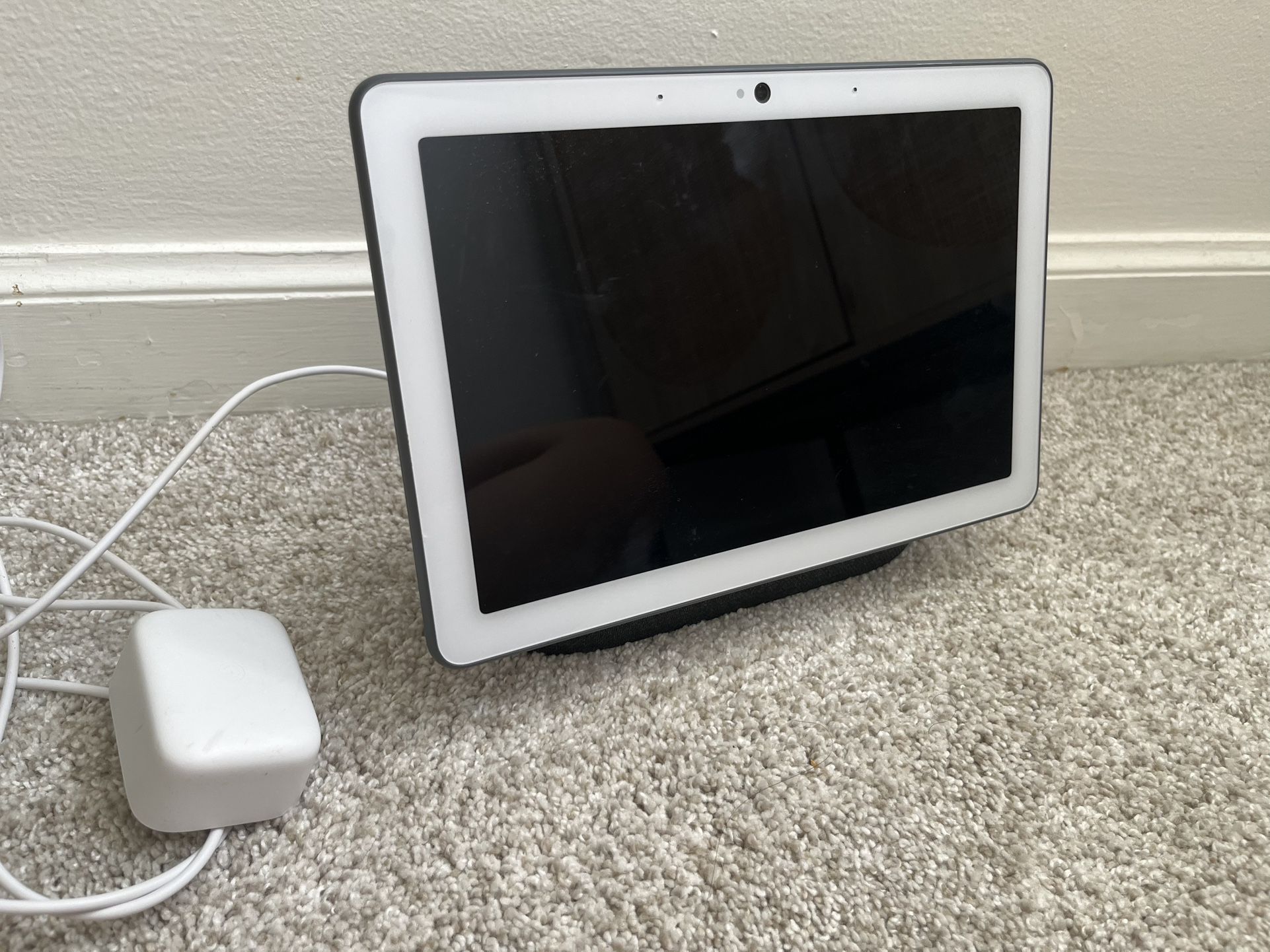 Google Nest Hub Max 10”