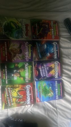 Goosebumps books x8