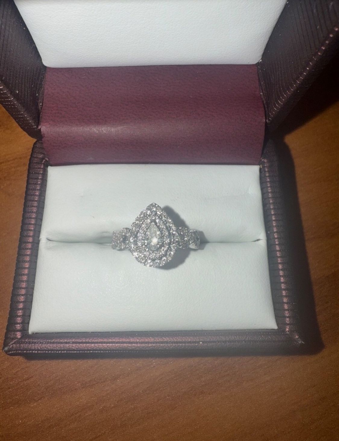 Natural Diamond Engagement Ring