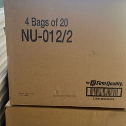  2 Cajas De Pañales Para Adultos 4 Paquetes  De 80 X Caja Total 160 . Pañales X 100.00  En Rialto Ca