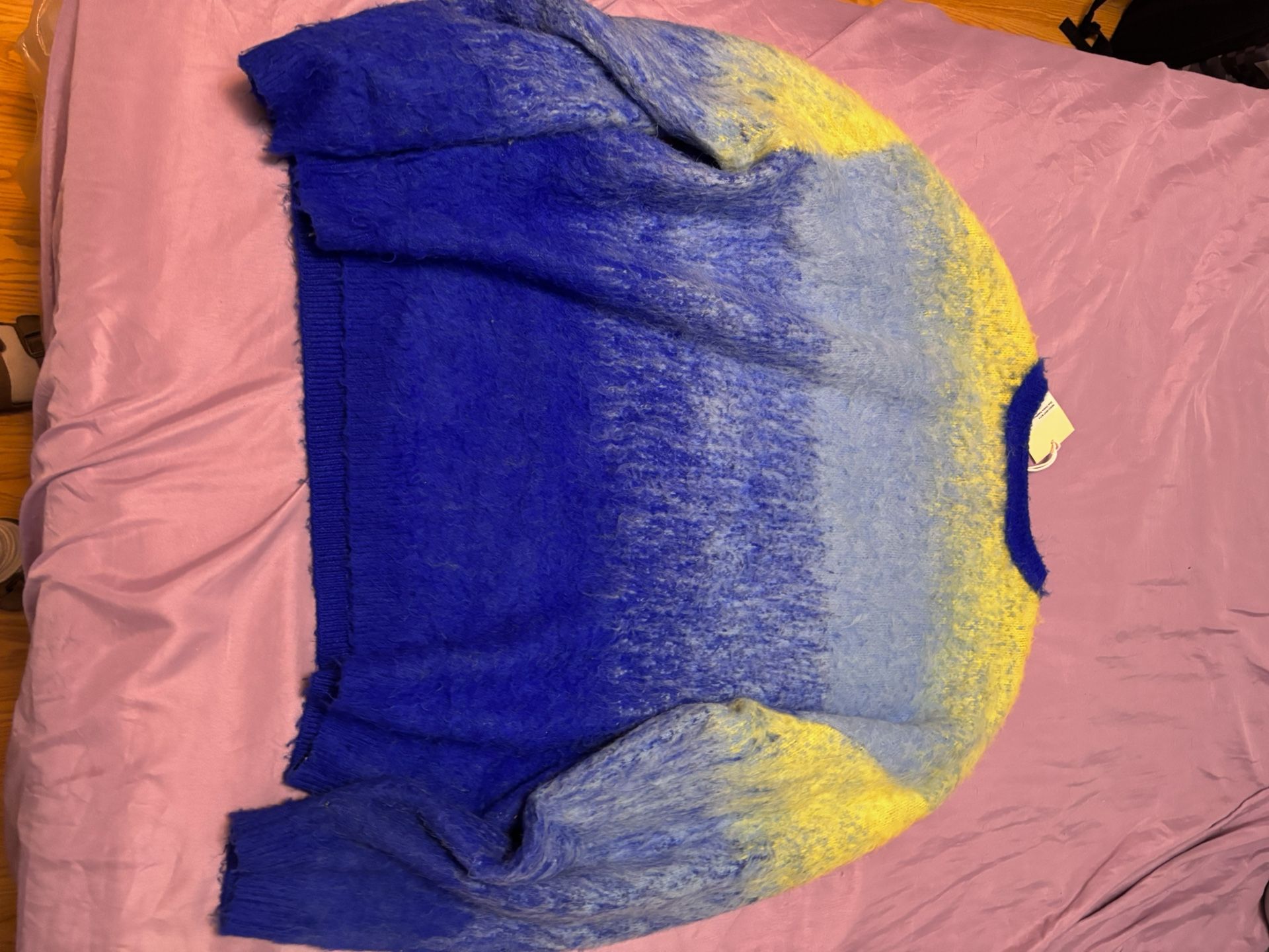 mmnl Sweater