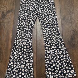 Girls Bell Bottom Pants Size 10/12 #19