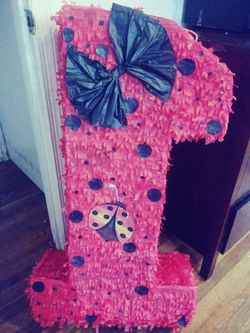 Hand made pinata pinata casera