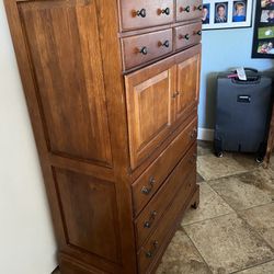 Keller Secretary Desk With Jewelry And File Storage